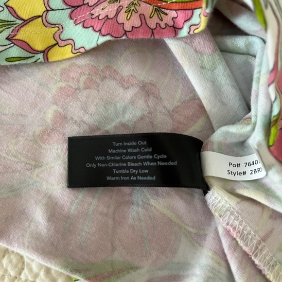 Boston Proper pull over top - 3/4 sleeve - size S - Picture 2 of 9